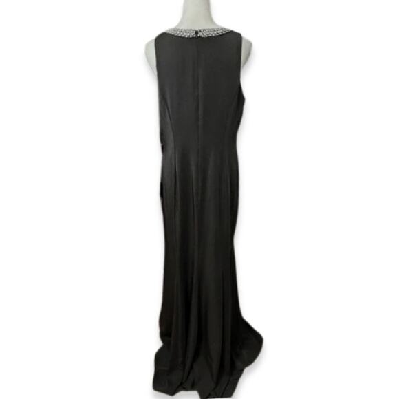 Mac Duggal Maxi Dress Sheath Silhouette Sleeveless Beaded Neck Black W 12 NWT - Picture 6 of 10